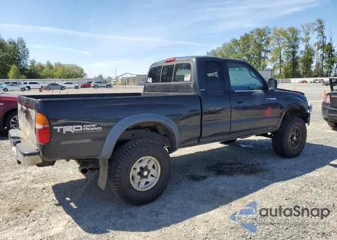 2002 Toyota Tacoma Xtracab z USA, uszkodzony, nr VIN 5TEWN72N92Z058429